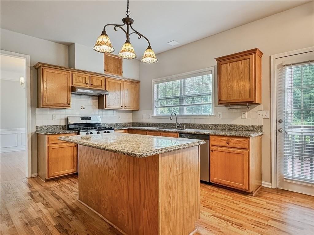 705 Redrift Ct - Photo 6 of 34