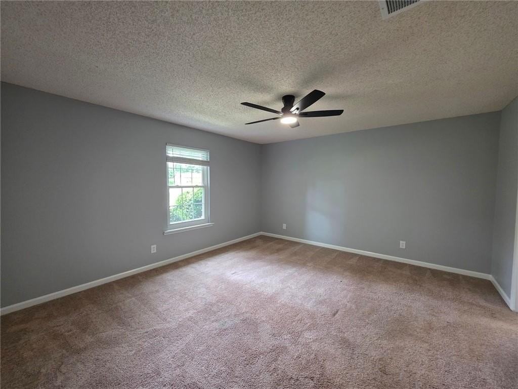 102 Park Place Dr - Photo 6 of 16