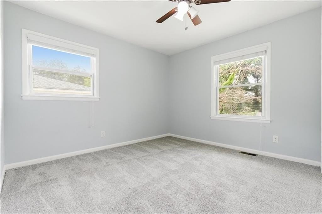 2705 Lincoln Ct Nw - Photo 4 of 25