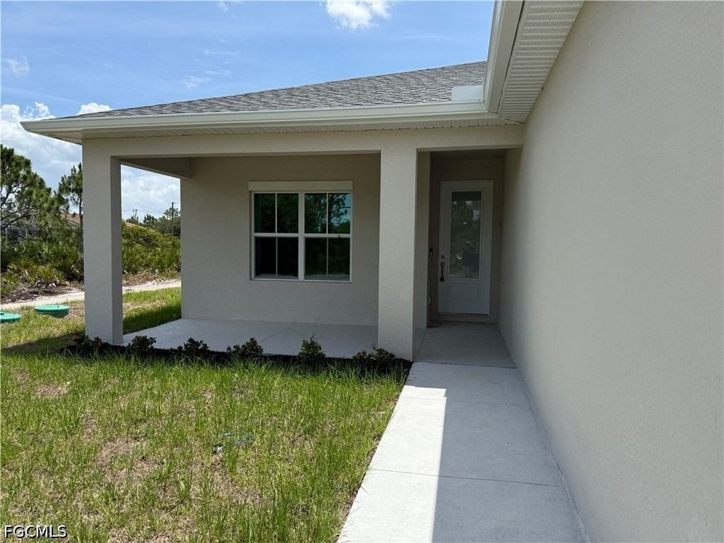 4626 Ida Ave N - Photo 3 of 31