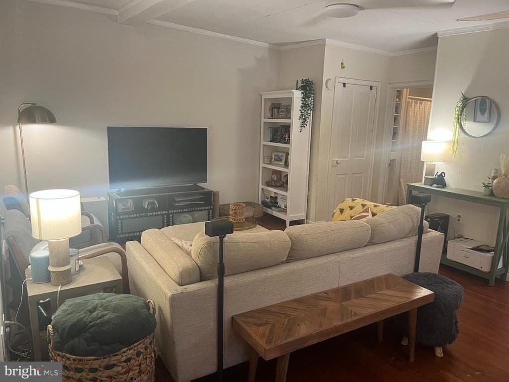 208 W Union St - Photo 2 of 12