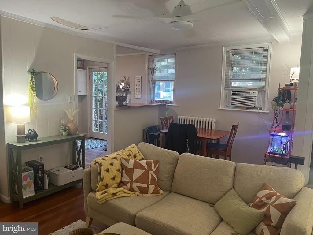 208 W Union St - Photo 3 of 12