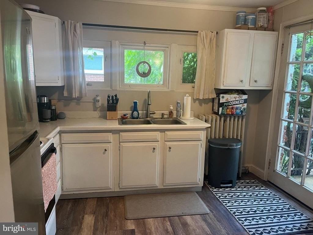 208 W Union St - Photo 6 of 12