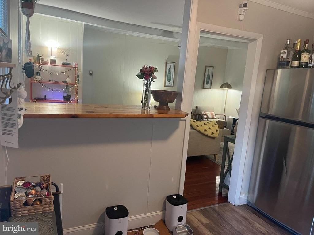 208 W Union St - Photo 7 of 12