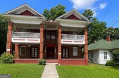 1049 Birch St - Photo 1 of 1