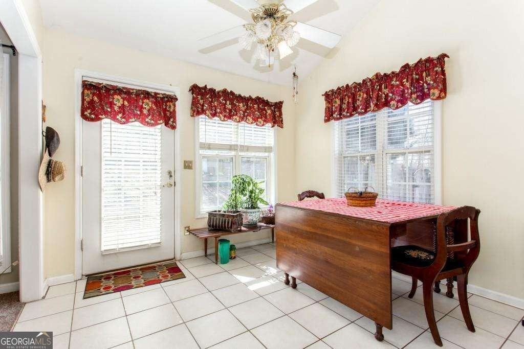 6229 Huckleberry Rdg - Photo 6 of 17