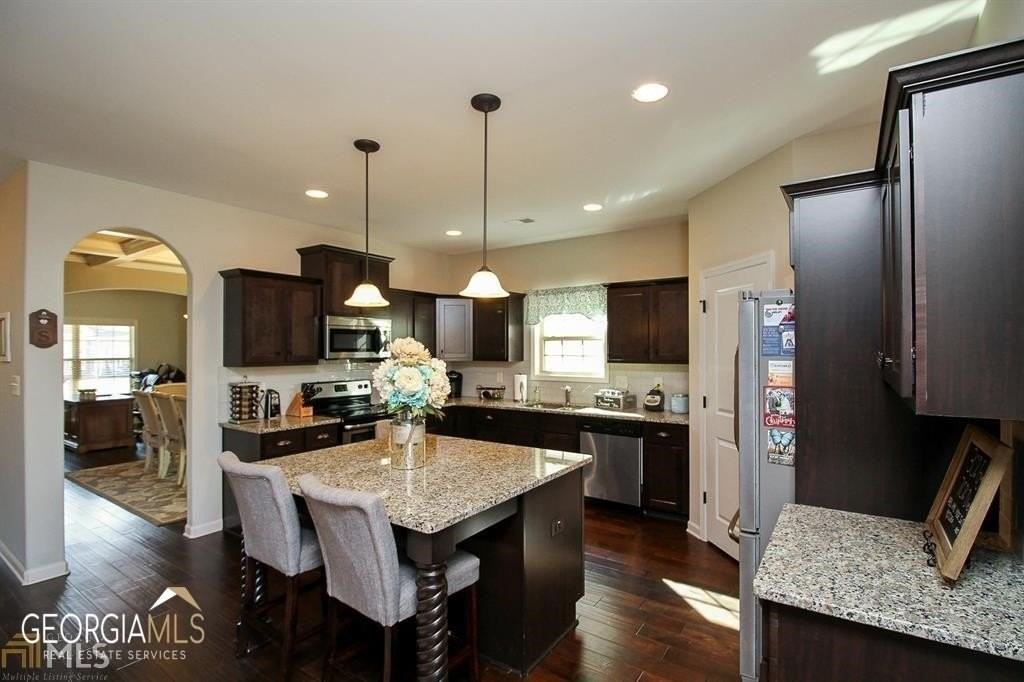 345 Cliffhaven Cir - Photo 3 of 20