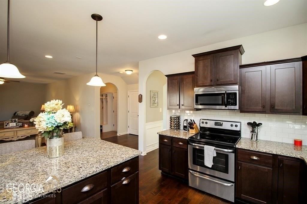 345 Cliffhaven Cir - Photo 4 of 20