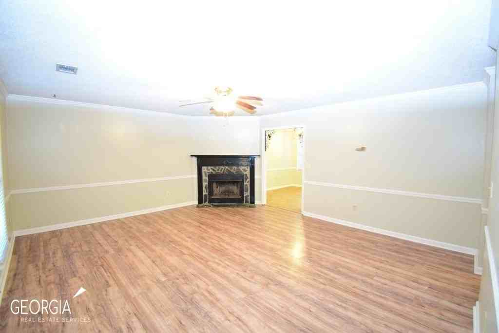 70 Covey Trl - Photo 2 of 26