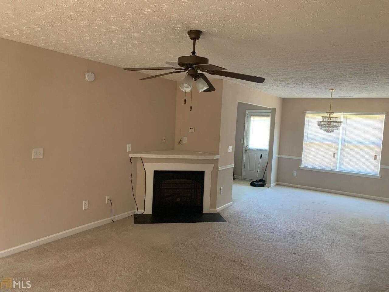 25 Wexford Way - Photo 4 of 34