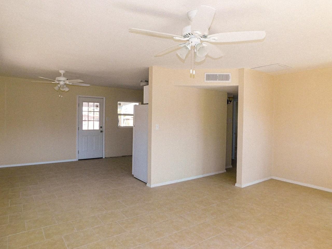 8308 Capitan Cir - Photo 6 of 24