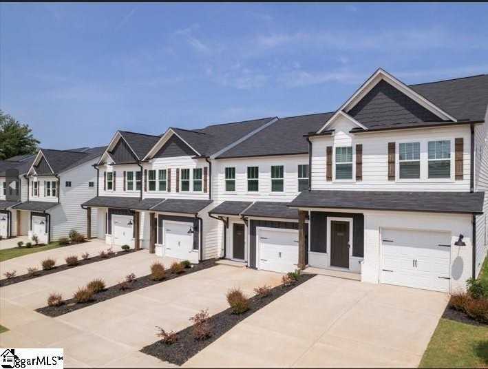 111 Evergrace Way - Photo 2 of 11