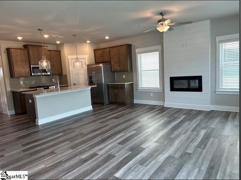 111 Evergrace Way - Photo 4 of 11