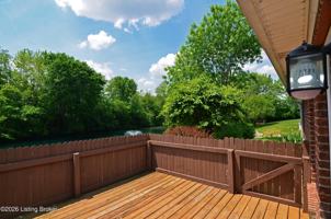featured image of 829 Garden Pointe Dr