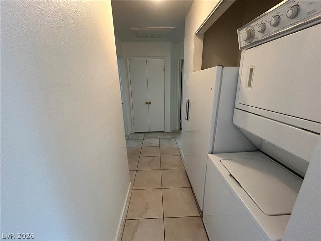4718 Checker Way - Photo 5 of 28
