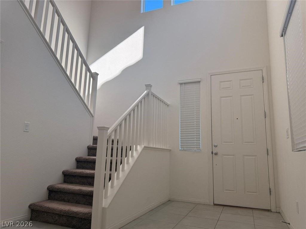 5961 Bruselas St - Photo 4 of 17
