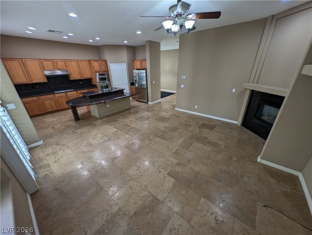 9209 Worsley Park Pl - Photo 7 of 31