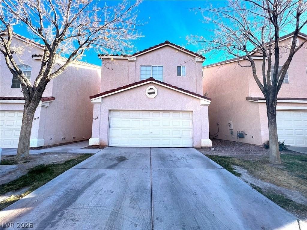 5555 Leaning Oak Ave - Photo 2 of 36
