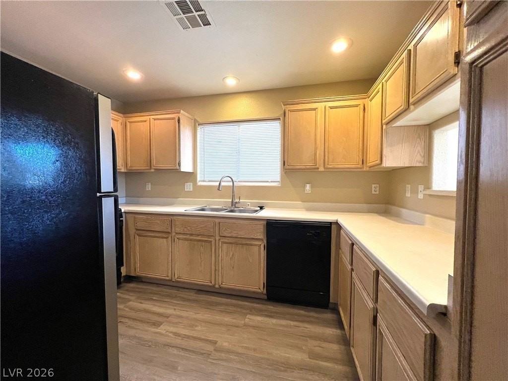 5555 Leaning Oak Ave - Photo 6 of 36