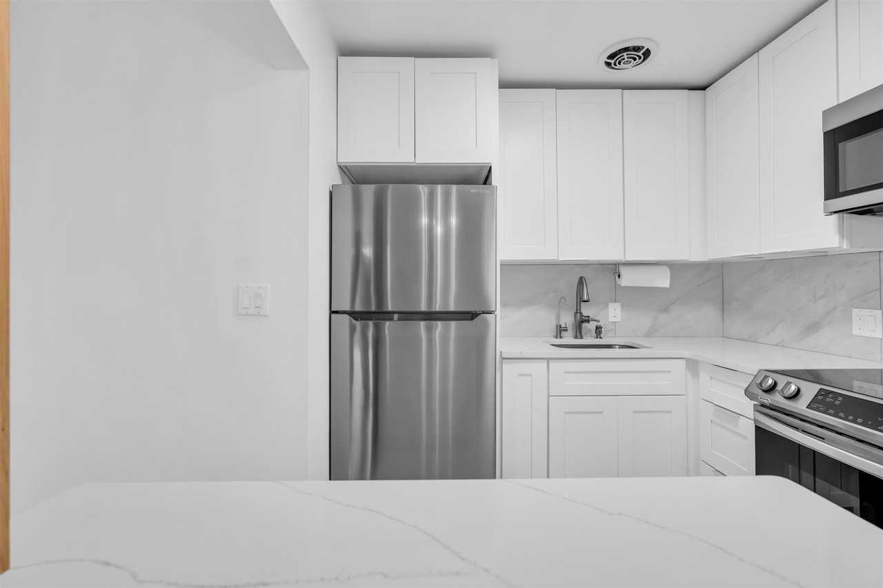 1901 Kennedy Blvd #202 - Photo 2 of 14