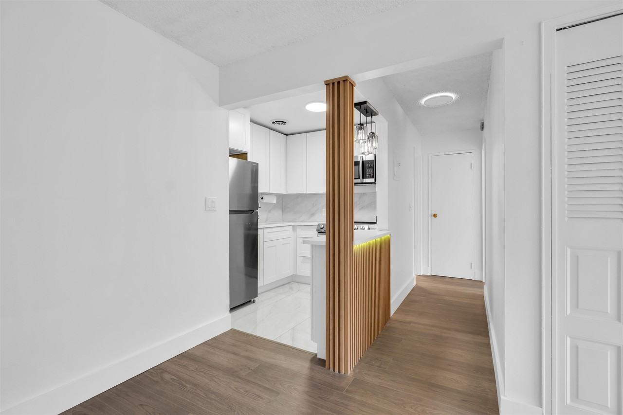 1901 Kennedy Blvd #202 - Photo 4 of 14