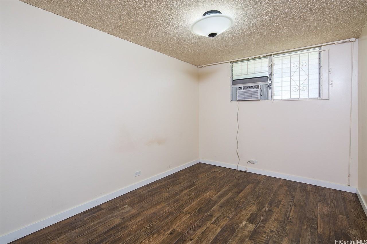 212 Huali St #104 - Photo 5 of 12