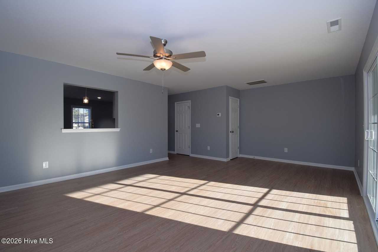 1227 Masters Ln #A - Photo 7 of 16