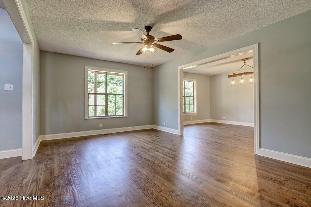 206 Longleaf Rd - Photo 7 of 50