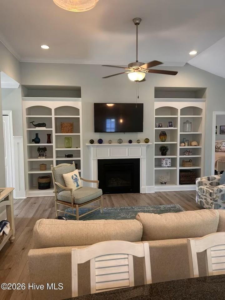 1444 Cassidy Ct - Photo 2 of 16
