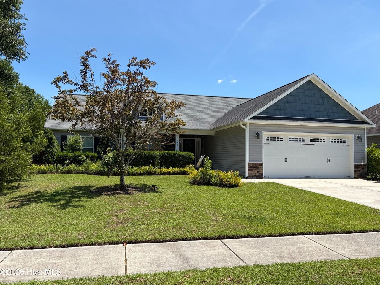 758 Radiant Dr