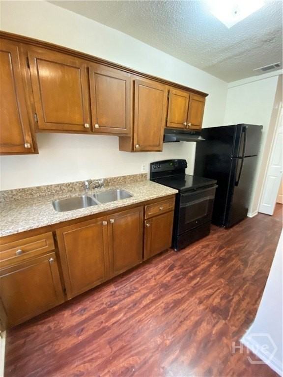 344 Price St - Photo 6 of 12