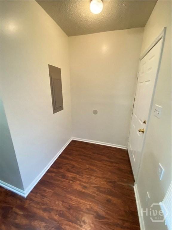 344 Price St - Photo 7 of 12