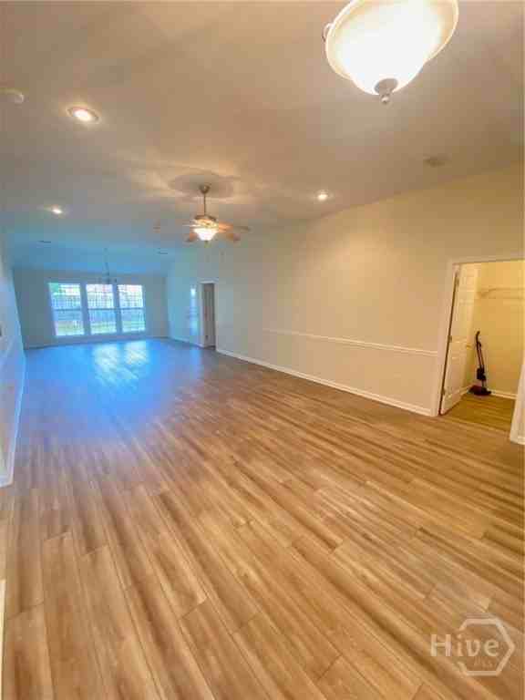 117 Hopeland Dr - Photo 4 of 24