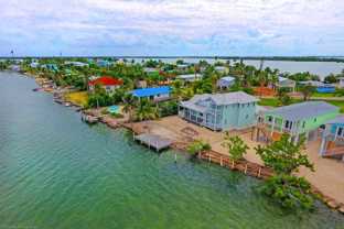 21 E Circle Dr #B - Photo 1 of 1