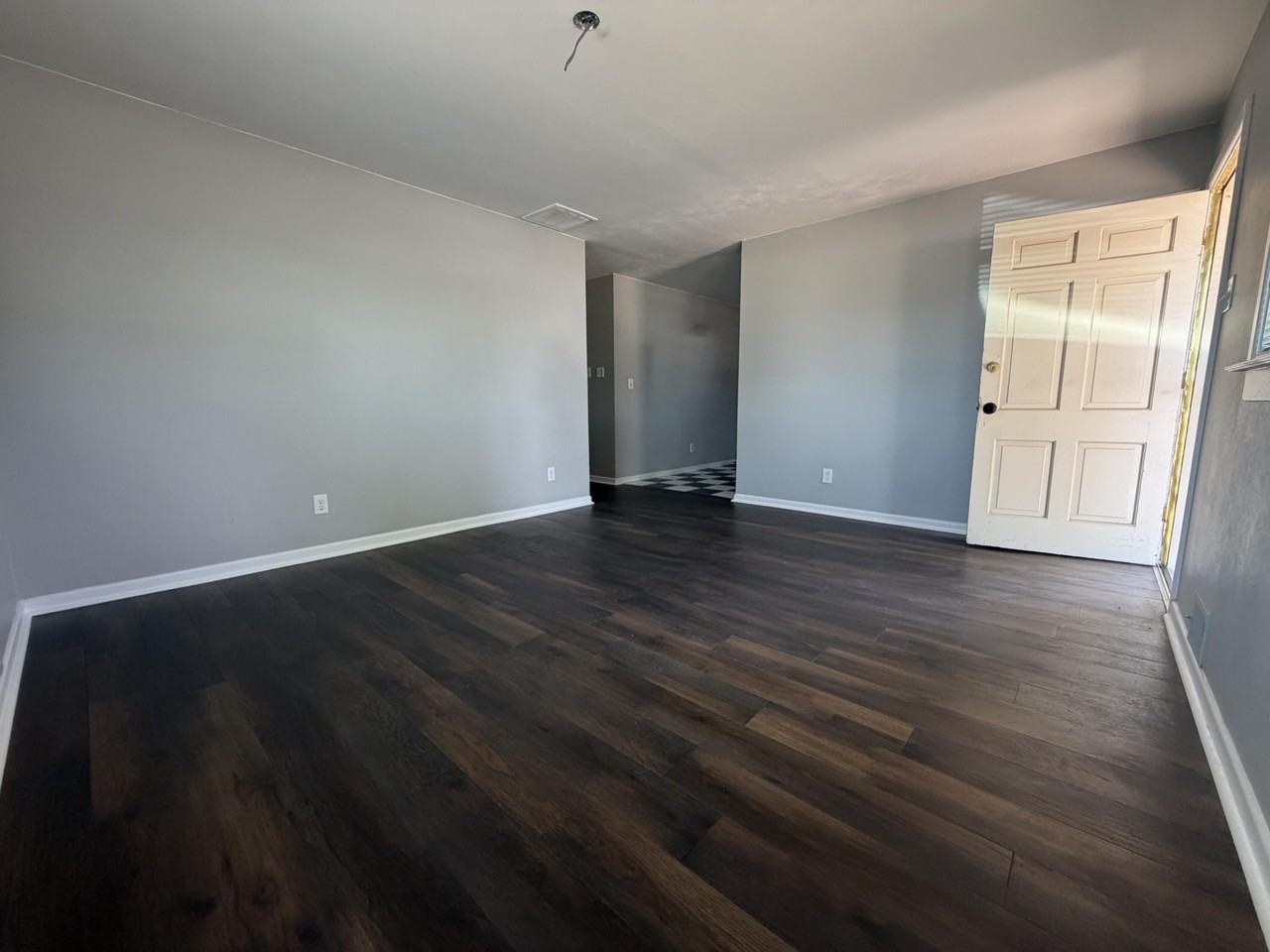 4409 38th St - Photo 3 of 15