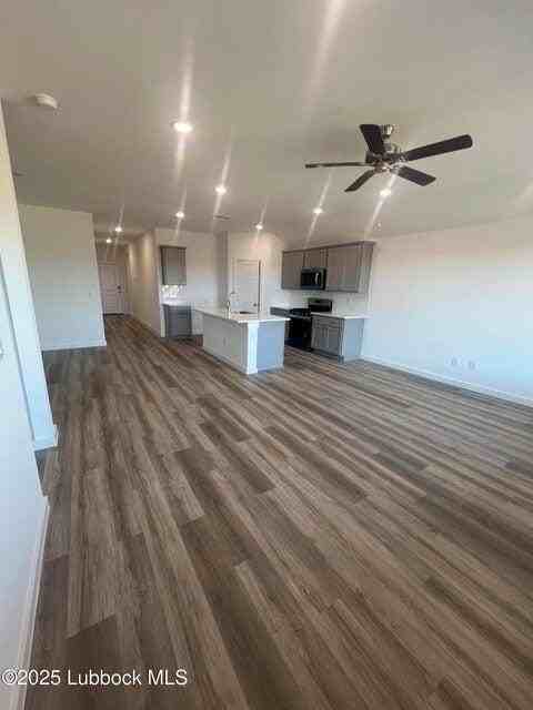 617 14th St - Photo 3 of 16