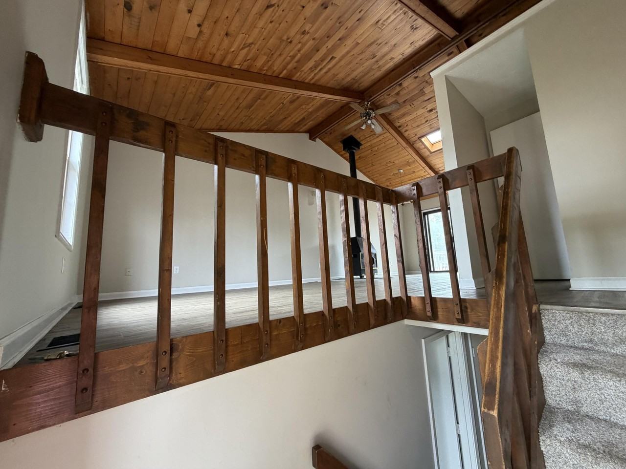 546 El Paseo Pl - Photo 6 of 25