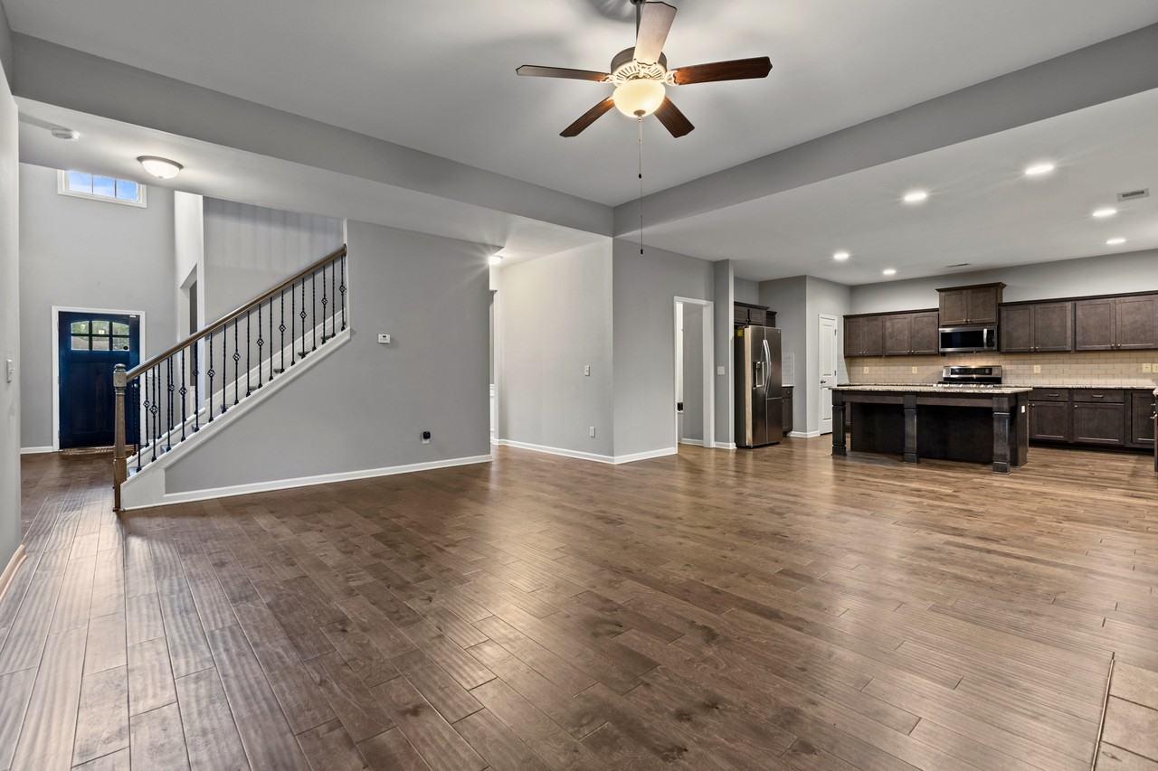 830 W Richland Cir #NA - Photo 5 of 26