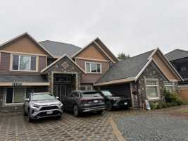 featured image of 12187 75 Ave #1