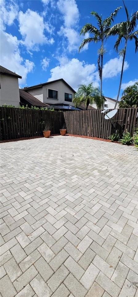 10194 Sw 137th Ct #10194 - Photo 6 of 46