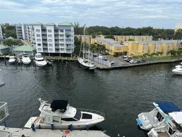 1800 Nw 24th Ave #705