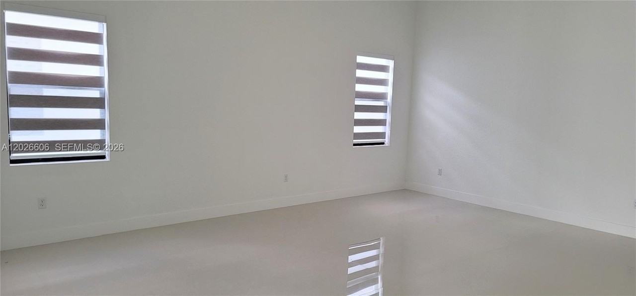 14423 Sw 18th St #0 - Photo 3 of 13