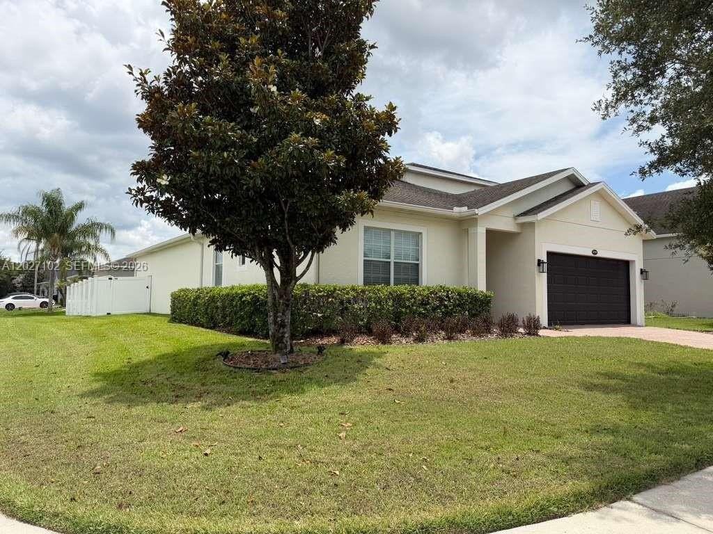 3747 Creswick Cir #3747 - Photo 3 of 50