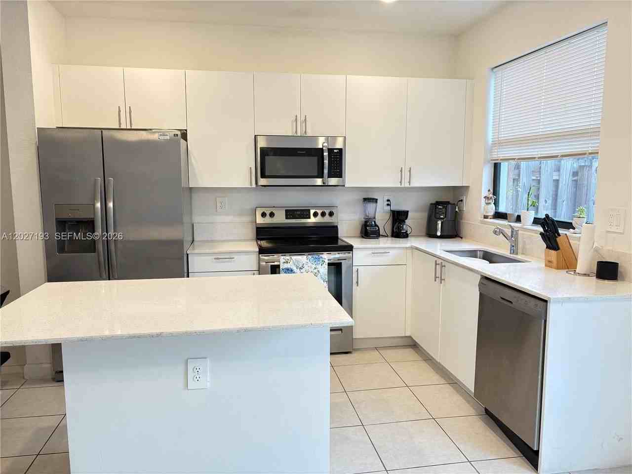 11772 Sw 247th Ter #11772 - Photo 5 of 25