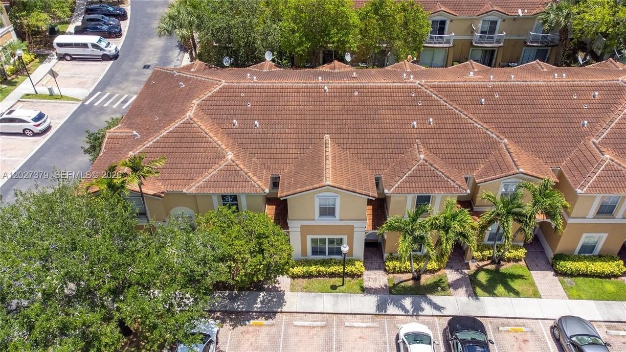 12850 Sw 31st Ct #102 - Photo 5 of 43