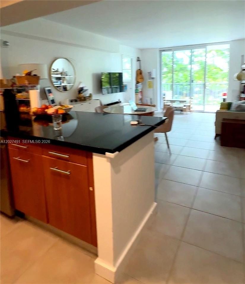 650 Ne 64th St #G402 - Photo 3 of 23