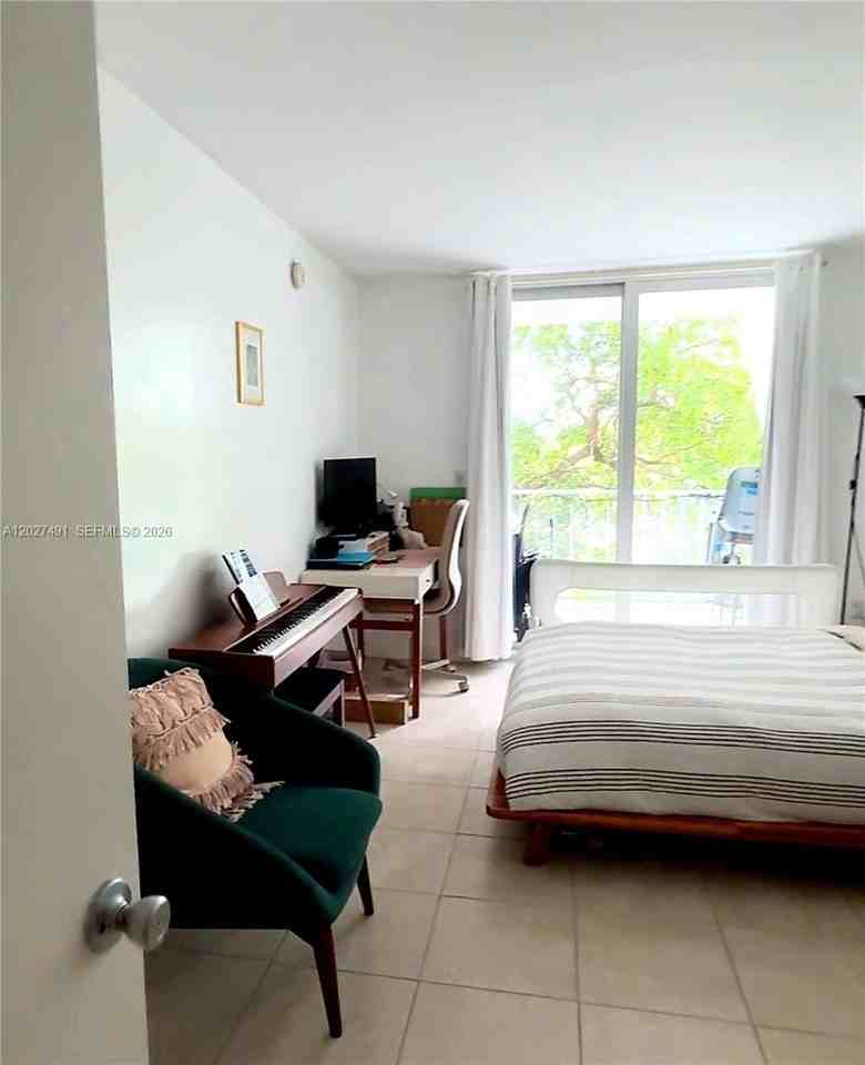 650 Ne 64th St #G402 - Photo 6 of 23