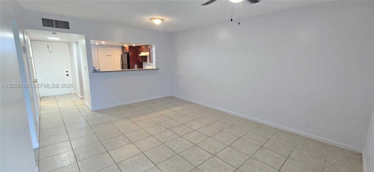 5335 Nw 10th Ct #307 - Photo 7 of 30