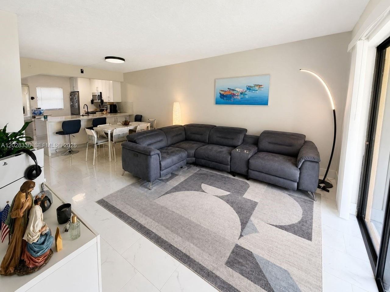 101 Nw 93rd Ave #106 - Photo 4 of 16