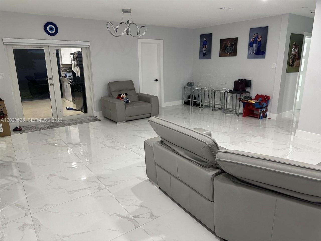 20515 Nw 45th Ave - Photo 5 of 28